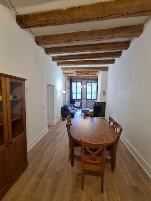 Elegant 2 Chambres Vieille Ville Безансон Екстериор снимка